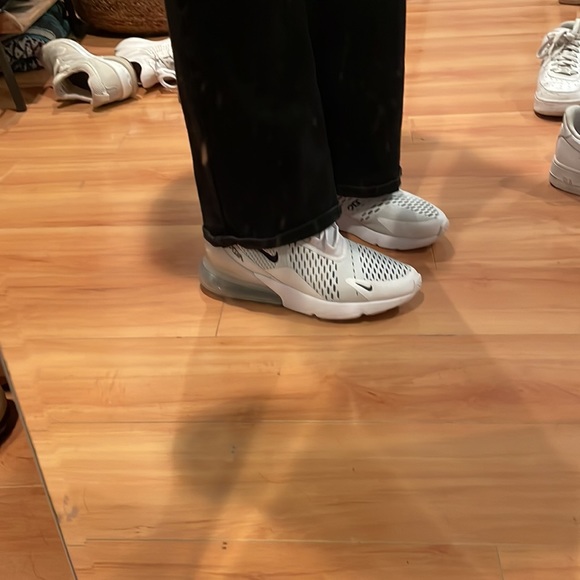 Nike AirMax 270 Size 8 - Picture 8 of 12